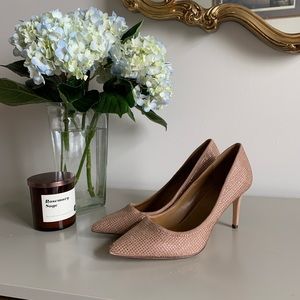 Rose gold pointed gemstone heels